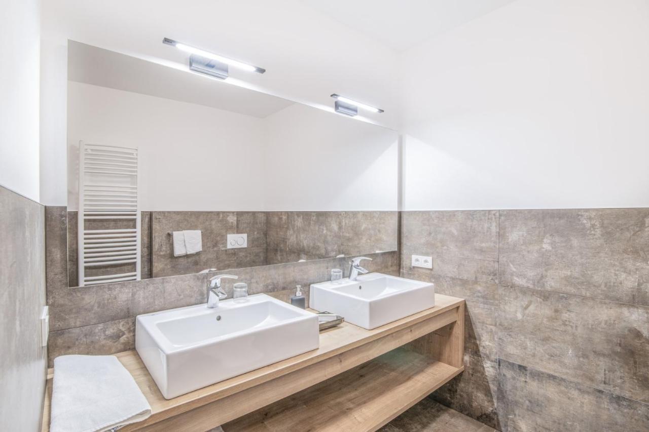 Hotel Residence Rose วิปิเตโน ภายนอก รูปภาพ