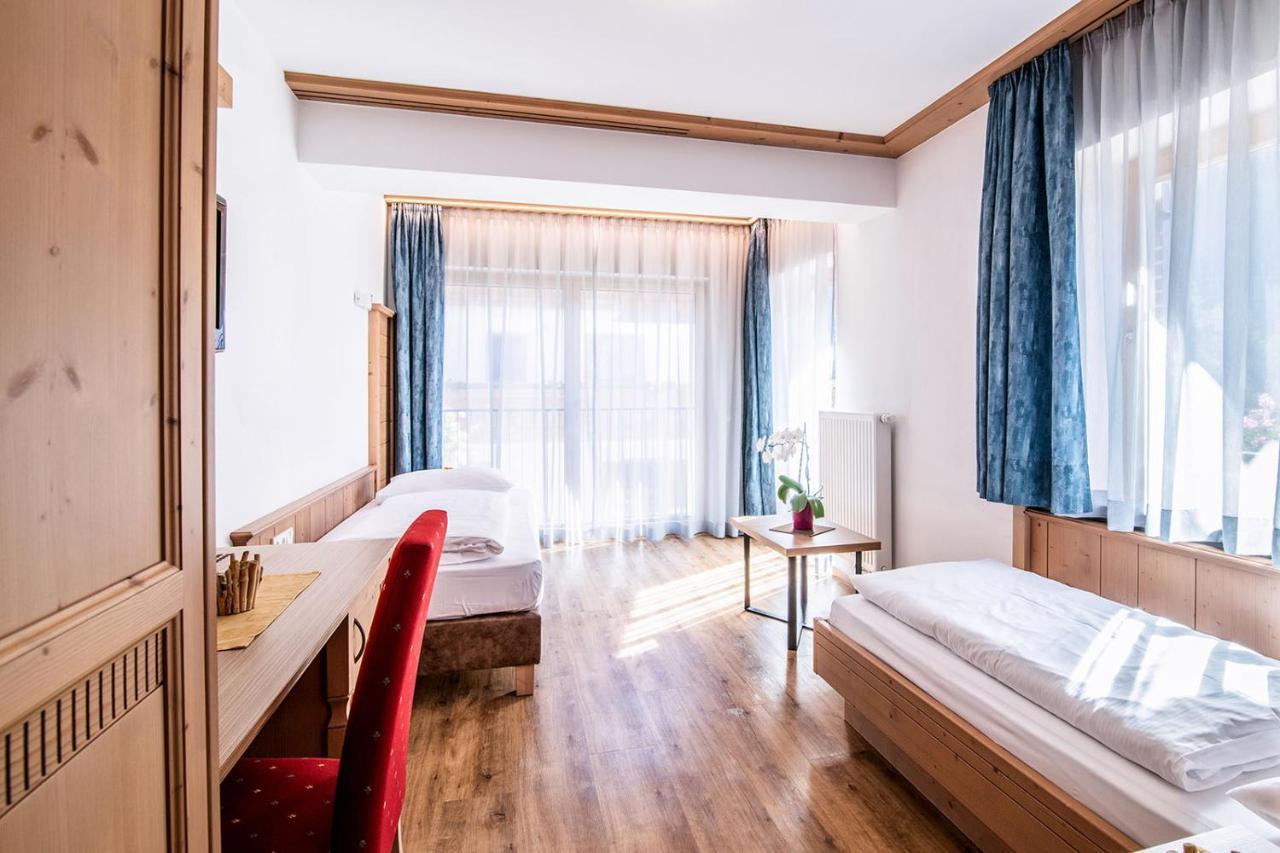 Hotel Residence Rose วิปิเตโน ภายนอก รูปภาพ